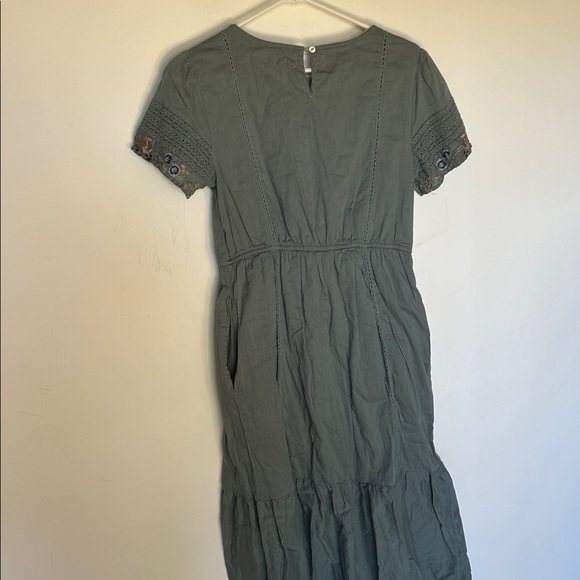 Bohme Embroidered Maxi Dress 100% Cotton Sage Green Flowers Floral Size Small - Picture 7 of 9